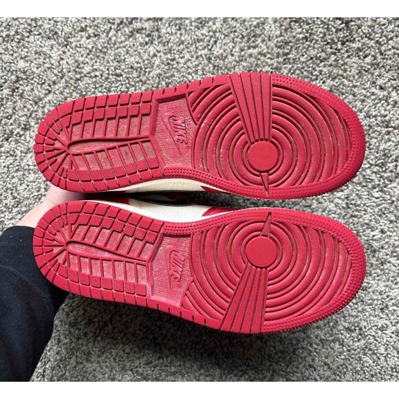 Nike Air Jordan 1 Chicago Reimagined Lost & Found Size 4.5 Youth (Size 6 Women's - Picture 5 of 8